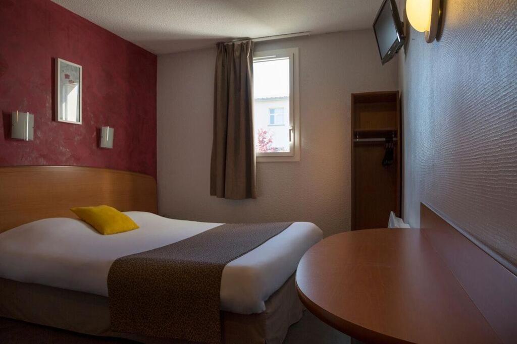 The Originals City, Hotel Novella Confort, Nantes Est 꺄르끄푸 외부 사진