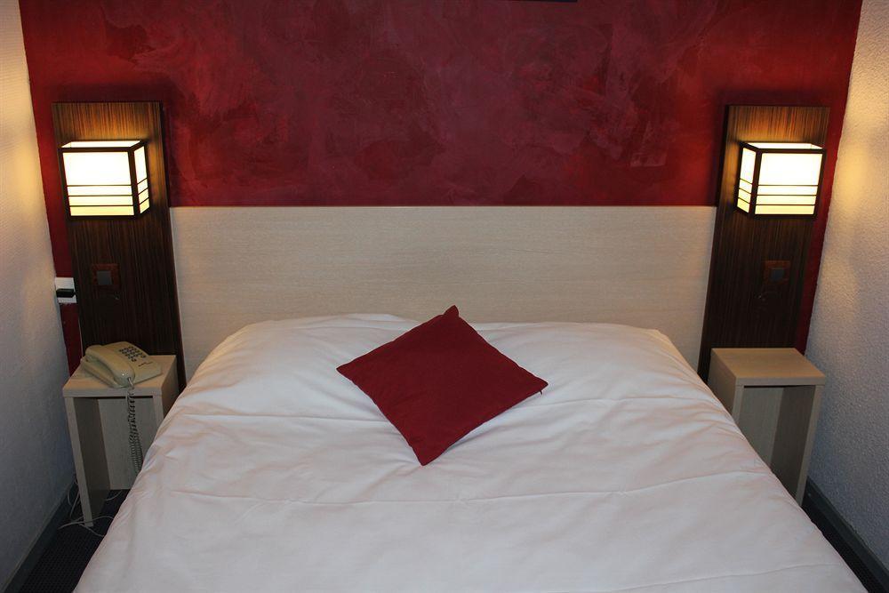 The Originals City, Hotel Novella Confort, Nantes Est 꺄르끄푸 외부 사진